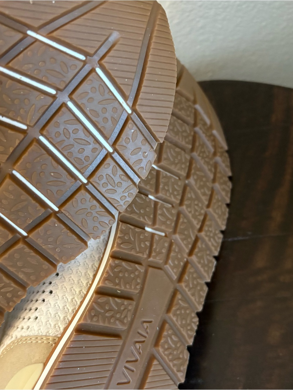 Vivaia Slip On Sneakers - Picture 8 of 12